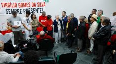 Químicos homenageiam Virgílio Gomes da Silva, desaparecido há 50 anos, durante a ditadura militar