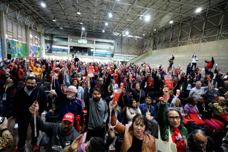 Nova direção da CUT-SP é eleita no 16º CECUT